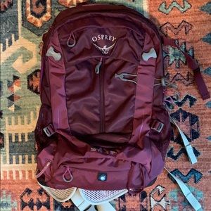 Osprey Sirrus 24 Pack in Ruska Purple